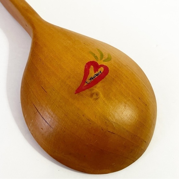 Norwegian Folk Art Hand-Painted Wooden Spoon Girl Bonnet Tree Chicks Signed - Picture 7 of 16